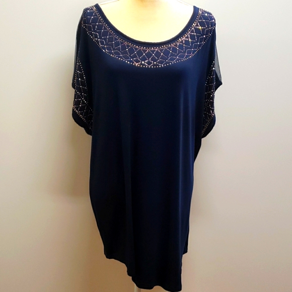 Tempted Hearts Tops - 2X mixed martial short sleeve top. B45